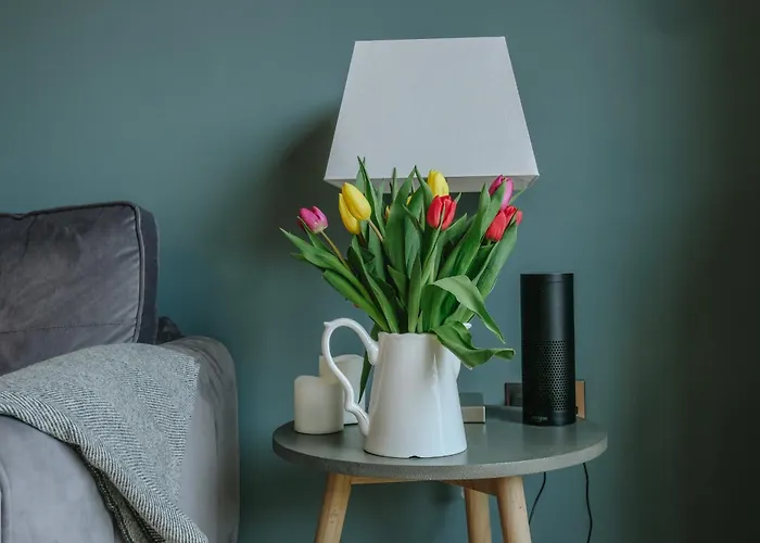 Elegant 2-bed Luxury - Prime Location Апартаменти *