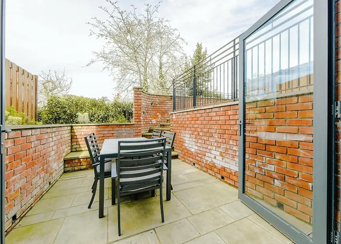 Apartmán Elegant 2-bed Luxury - Prime Location